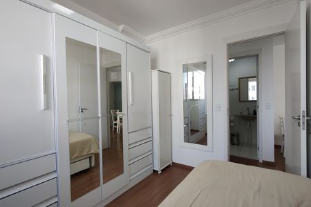 Apartamento para alugar com 48m², 2 quartos e 1 vaga Apartamento para alugar com 48m², 2 quartos e 1 vagaQuarto 2 - Armários