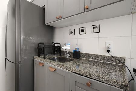 Apartamento para alugar com 48m², 2 quartos e 1 vaga Apartamento para alugar com 48m², 2 quartos e 1 vagaCozinha - Armários