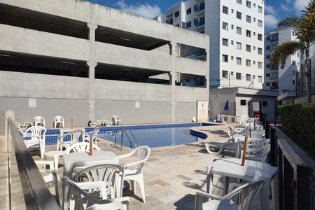 Apartamento para alugar com 48m², 2 quartos e 1 vaga Apartamento para alugar com 48m², 2 quartos e 1 vagaÁrea comum - Piscina