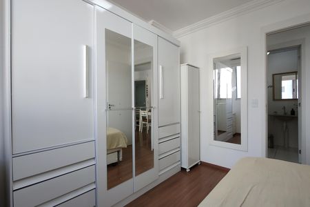 Apartamento para alugar com 48m², 2 quartos e 1 vaga Apartamento para alugar com 48m², 2 quartos e 1 vagaQuarto 2 - Armários