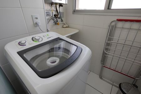 Apartamento para alugar com 48m², 2 quartos e 1 vaga Apartamento para alugar com 48m², 2 quartos e 1 vagaÁrea de Serviço