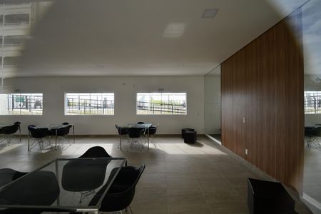 Apartamento para alugar com 43m², 2 quartos e 1 vagaÁrea comum - Salão de festas
