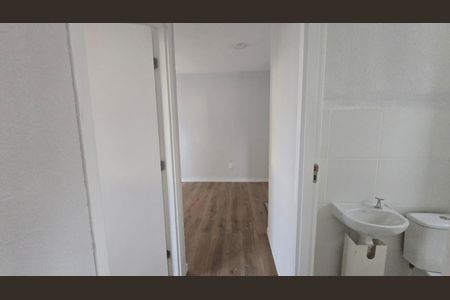 Apartamento à venda com 45m², 2 quartos e 1 vaga Apartamento à venda com 45m², 2 quartos e 1 vagaBanheiro