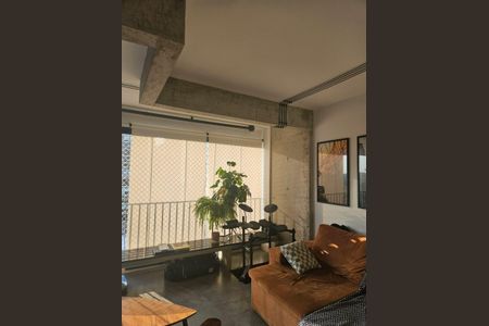 Apartamento à venda com 72m², 2 quartos e 1 vaga