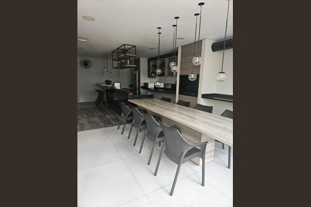 Apartamento à venda com 72m², 2 quartos e 1 vaga