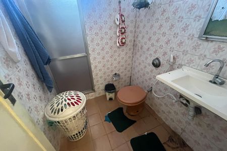 Apartamento para alugar com 100m², 2 quartos e sem vaga Apartamento para alugar com 100m², 2 quartos e sem vagaBanheiro