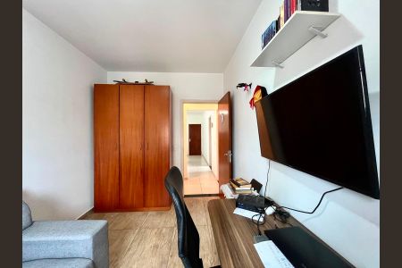 Apartamento à venda com 100m², 3 quartos e 1 vaga Apartamento à venda com 100m², 3 quartos e 1 vagaQuarto 2