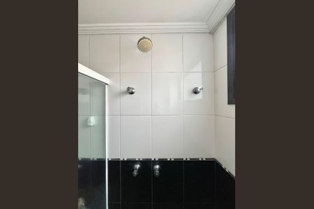 Apartamento à venda com 100m², 3 quartos e 1 vaga Apartamento à venda com 100m², 3 quartos e 1 vagaBanheiro da Suíte