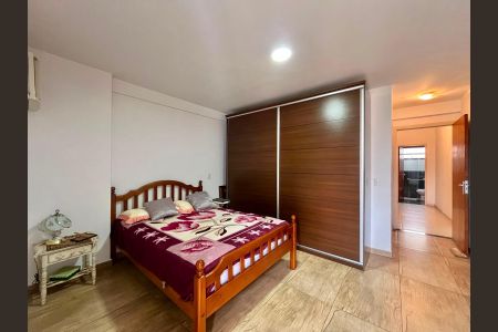 Apartamento à venda com 100m², 3 quartos e 1 vaga Apartamento à venda com 100m², 3 quartos e 1 vagaSuíte