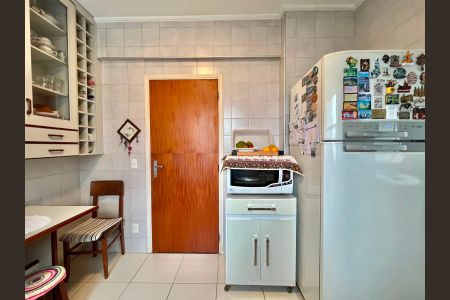 Apartamento à venda com 100m², 3 quartos e 1 vaga Apartamento à venda com 100m², 3 quartos e 1 vagaCozinha