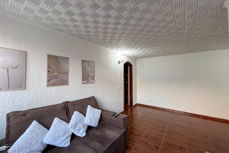 Apartamento para alugar com 65m², 2 quartos e 1 vagaSala