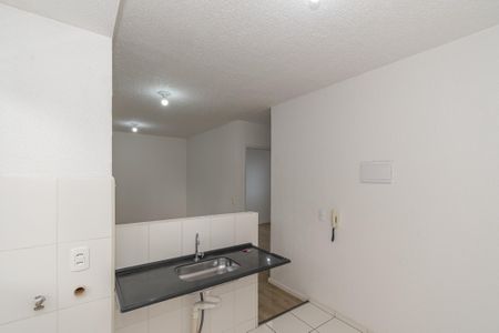 Apartamento para alugar com 40m², 2 quartos e 1 vaga Apartamento para alugar com 40m², 2 quartos e 1 vagaCozinha e Área de Serviço