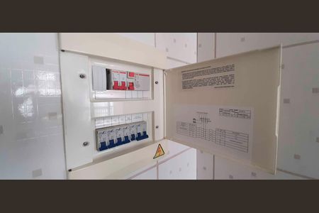 Apartamento para alugar com 50m², 2 quartos e 1 vaga Apartamento para alugar com 50m², 2 quartos e 1 vagaQuadro de Luz