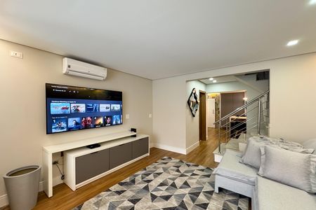Casa para alugar com 160m², 2 quartos e 2 vagas Casa para alugar com 160m², 2 quartos e 2 vagasSala