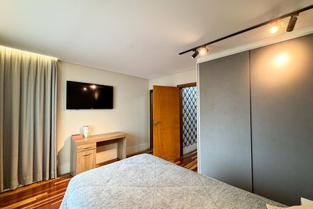 Casa para alugar com 160m², 2 quartos e 2 vagas Casa para alugar com 160m², 2 quartos e 2 vagasSuíte 2
