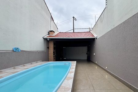 Casa para alugar com 160m², 2 quartos e 2 vagas Casa para alugar com 160m², 2 quartos e 2 vagasGaragem