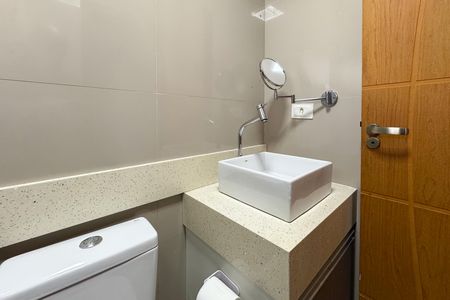 Casa para alugar com 160m², 2 quartos e 2 vagas Casa para alugar com 160m², 2 quartos e 2 vagasBanheiro - Suíte 1