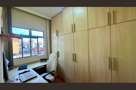 Escritório  de apartamento à venda com 3 quartos, 75m² em Nova Suíça, Belo Horizonte