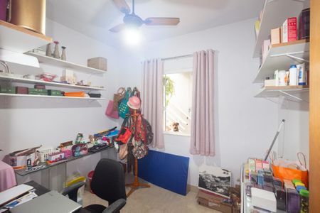 Casa à venda com 75m², 3 quartos e 1 vagaQuarto 2
