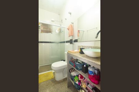 Casa à venda com 75m², 3 quartos e 1 vagaBanheiro Social