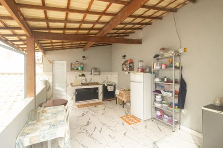 Casa à venda com 75m², 3 quartos e 1 vagaVaranda