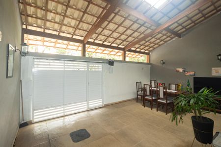 Casa à venda com 75m², 3 quartos e 1 vagaQuintal