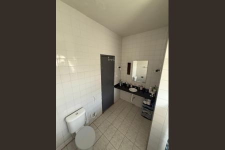 Banheiro social de casa para alugar com 3 quartos, 100m² em Senador Camará, Rio de Janeiro