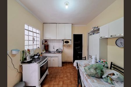 Cozinha de casa à venda com 1 quarto, 126m² em Jardim Santa Cruz, São Paulo