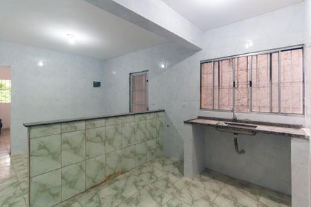 Cozinha de casa para alugar com 1 quarto, 50m² em Jardim Sao Roberto, São Paulo