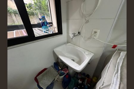 Apartamento à venda com 57m², 2 quartos e 1 vagaÁrea de Serviço