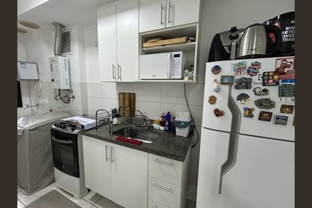 Apartamento à venda com 57m², 2 quartos e 1 vagaCozinha