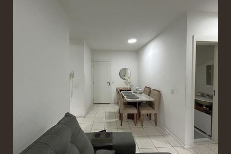 Sala de apartamento à venda com 2 quartos, 57m² em Del Castilho, Rio de Janeiro