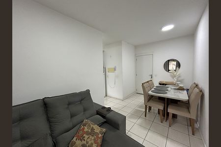 Apartamento à venda com 57m², 2 quartos e 1 vagaSala