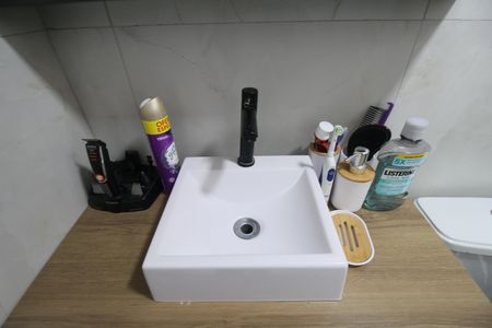 Banheiro - torneira de apartamento para alugar com 2 quartos, 49m² em Morumbi, São Paulo