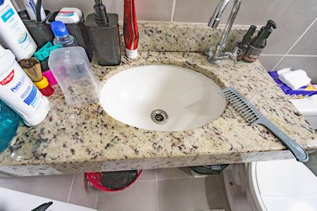 Apartamento à venda com 53m², 2 quartos e 1 vagaBanheiro 