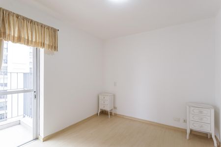 Apartamento à venda com 169m², 4 quartos e 2 vagas Apartamento à venda com 169m², 4 quartos e 2 vagasQuarto Suíte