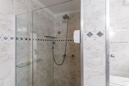 Apartamento à venda com 169m², 4 quartos e 2 vagas Apartamento à venda com 169m², 4 quartos e 2 vagasBanheiro Social