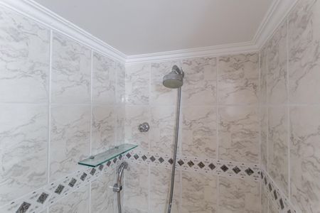 Apartamento à venda com 169m², 4 quartos e 2 vagas Apartamento à venda com 169m², 4 quartos e 2 vagasBanheiro Social
