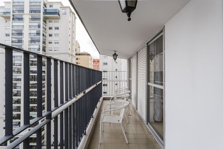 Apartamento à venda com 169m², 4 quartos e 2 vagas Apartamento à venda com 169m², 4 quartos e 2 vagasVaranda da Sala