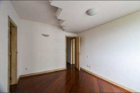 Apartamento para alugar com 200m², 3 quartos e 2 vagas Apartamento para alugar com 200m², 3 quartos e 2 vagasSuíte 1