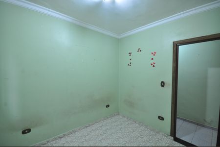 Quarto 2 de casa à venda com 2 quartos, 220m² em Parque Casa de Pedra, São Paulo
