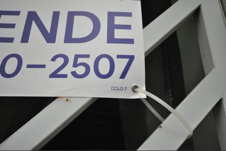 Casa à venda com 220m², 2 quartos e 1 vagaPlaca