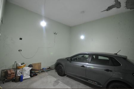 Casa à venda com 220m², 2 quartos e 1 vagaGaragem