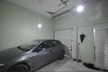Casa à venda com 220m², 2 quartos e 1 vagaGaragem