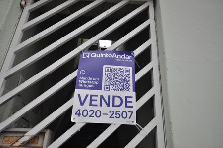 Casa à venda com 220m², 2 quartos e 1 vagaPlaca