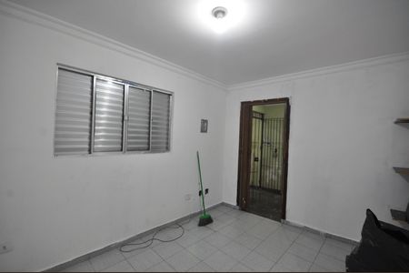 Casa à venda com 220m², 2 quartos e 1 vagaQuarto de serviço