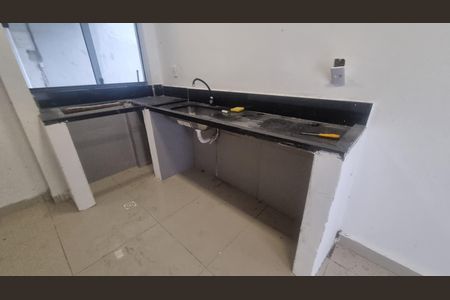 Casa de condomínio à venda com 150m², 3 quartos e 1 vagaCozinha