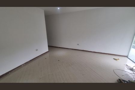 Casa de condomínio à venda com 150m², 3 quartos e 1 vagaSala