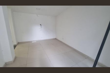Casa de condomínio à venda com 150m², 3 quartos e 1 vagaQuarto