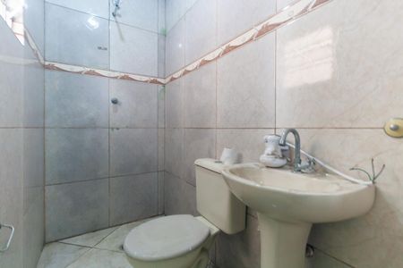 Casa para alugar com 50m², 2 quartos e sem vaga Casa para alugar com 50m², 2 quartos e sem vagaBanheiro